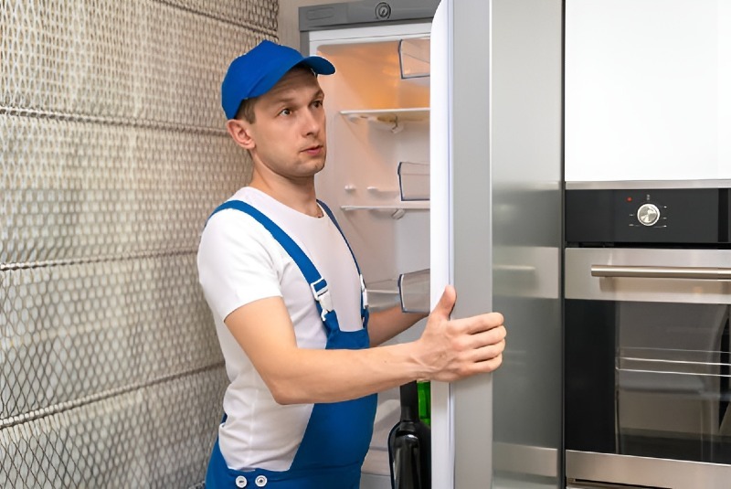 Refrigerator repair in Sunset